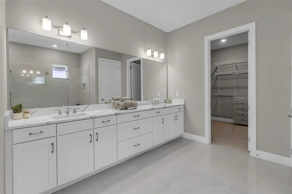 5618 Caserta Court Palmetto FL 34221