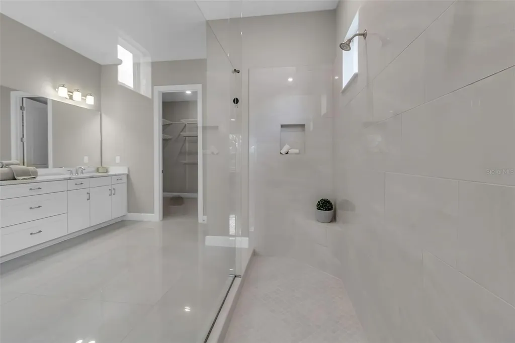 5618 Caserta Court Palmetto FL 34221