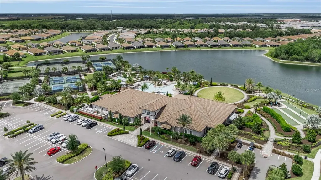 5618 Caserta Court Palmetto FL 34221
