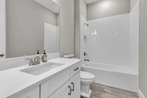 5618 Caserta Court Palmetto FL 34221