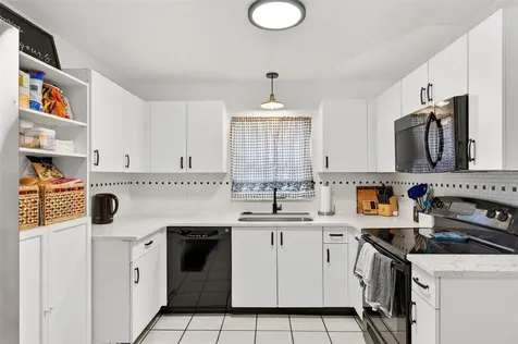 1086 Martin Boulevard Orlando FL 32825