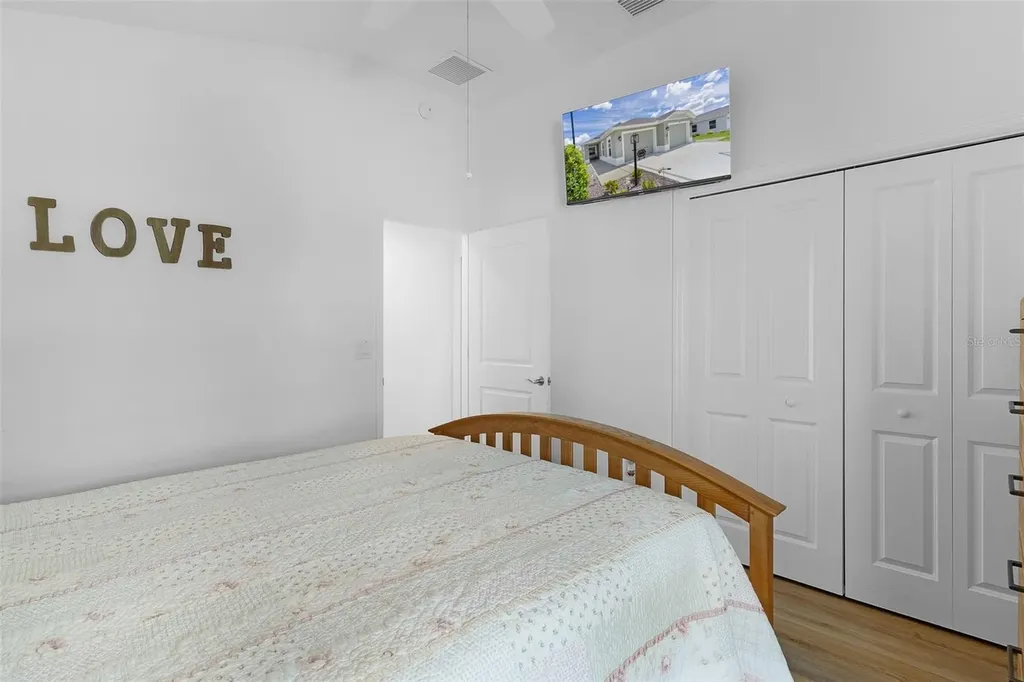 1617 Caldorette Drive The Villages FL 34762