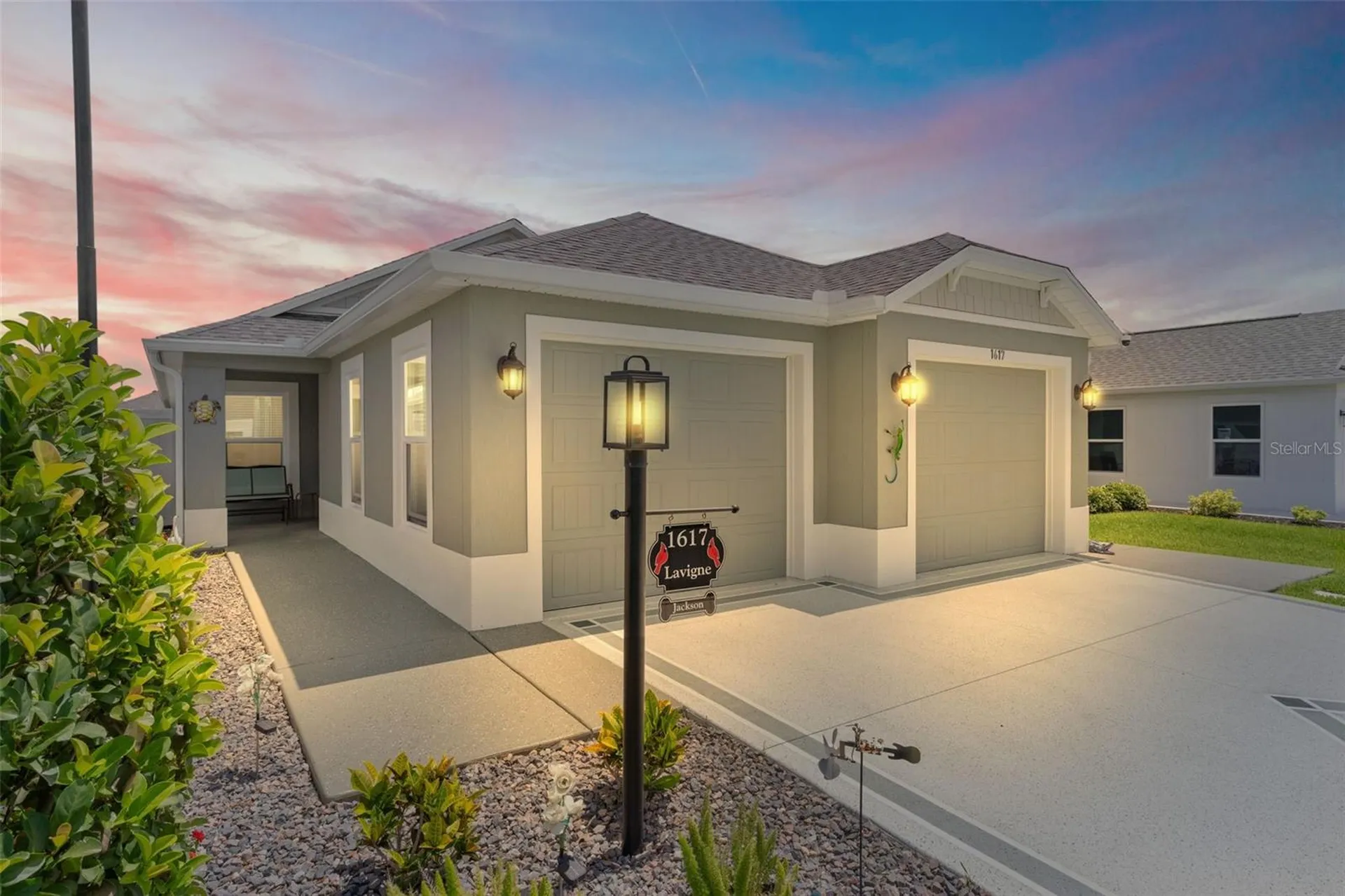 1617 Caldorette Drive The Villages FL 34762