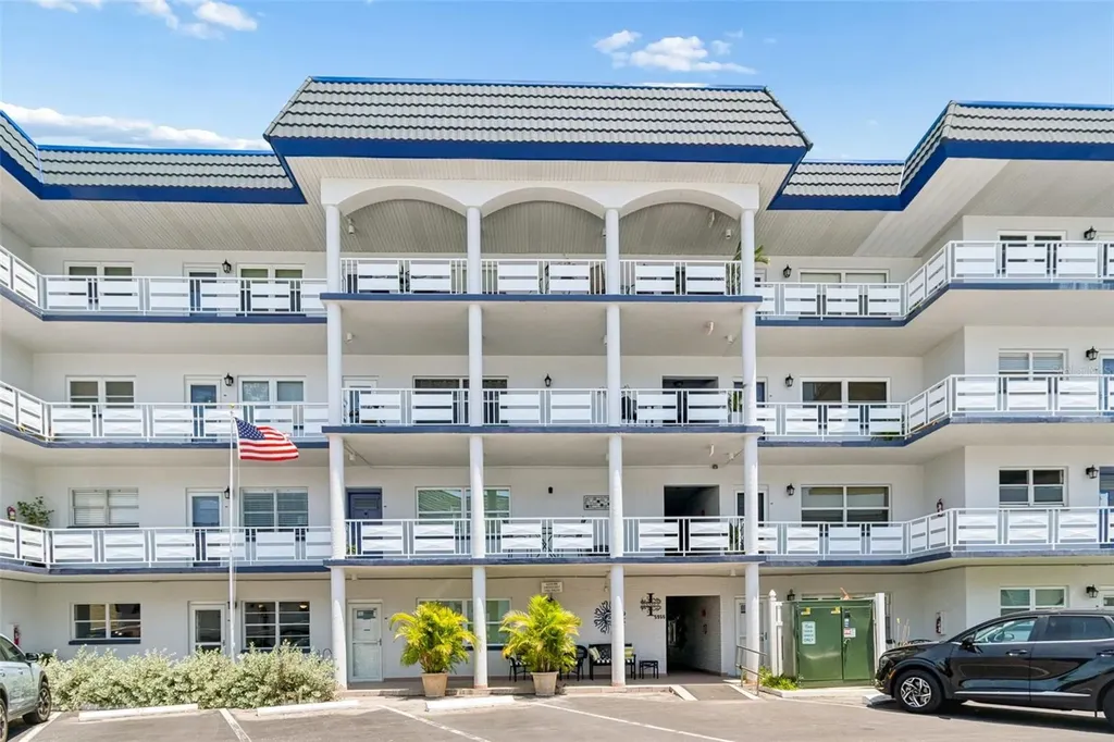 5955 30th Avenue S Gulfport FL 33707