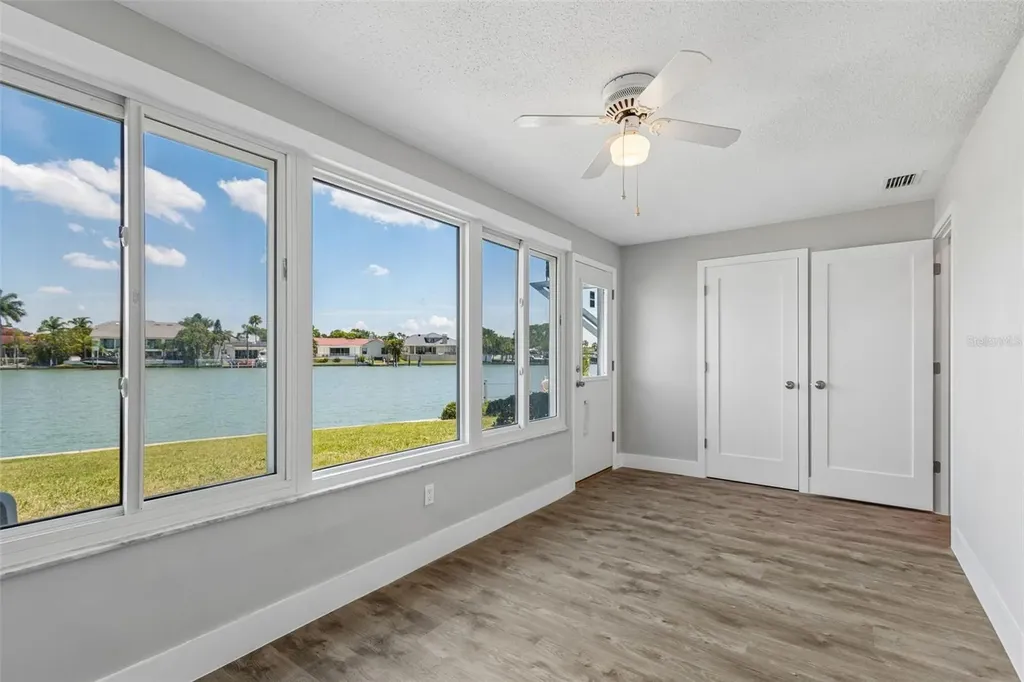 5955 30th Avenue S Gulfport FL 33707