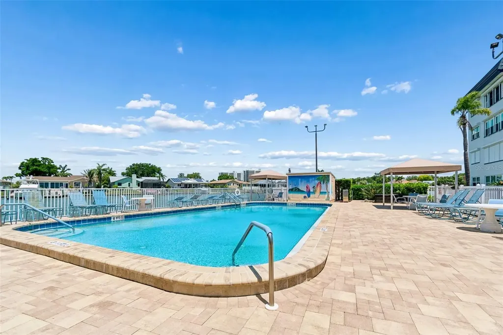 5955 30th Avenue S Gulfport FL 33707
