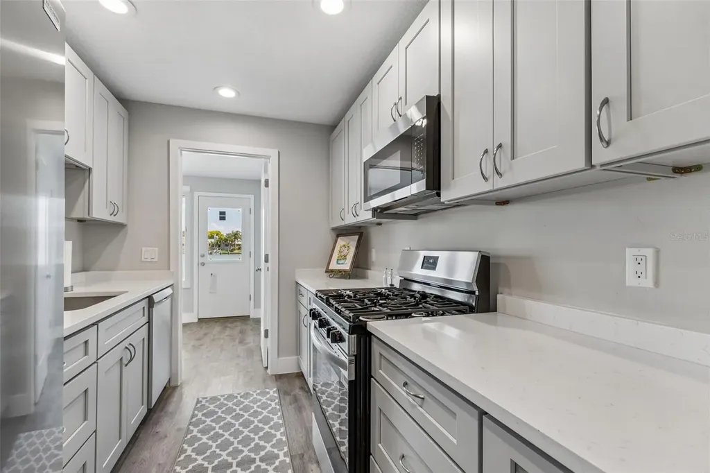 5955 30th Avenue S Gulfport FL 33707