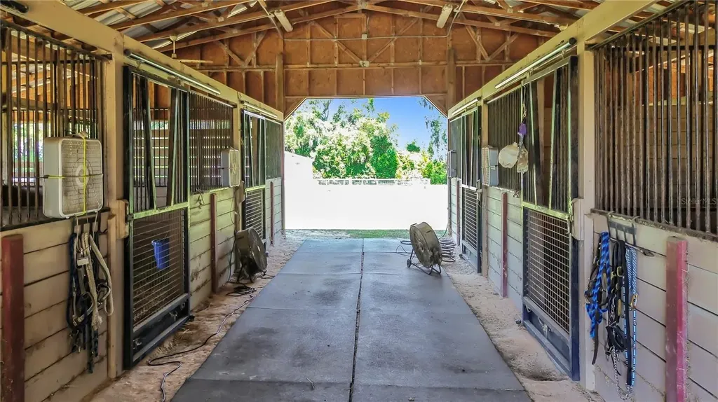 20540 SW 5th Place Dunnellon FL 34431