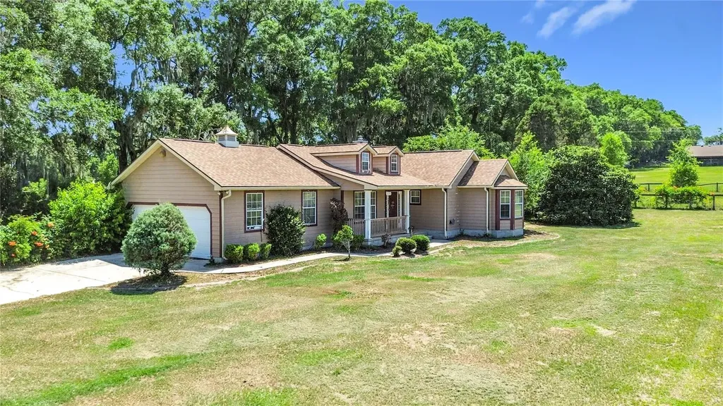 20540 SW 5th Place Dunnellon FL 34431