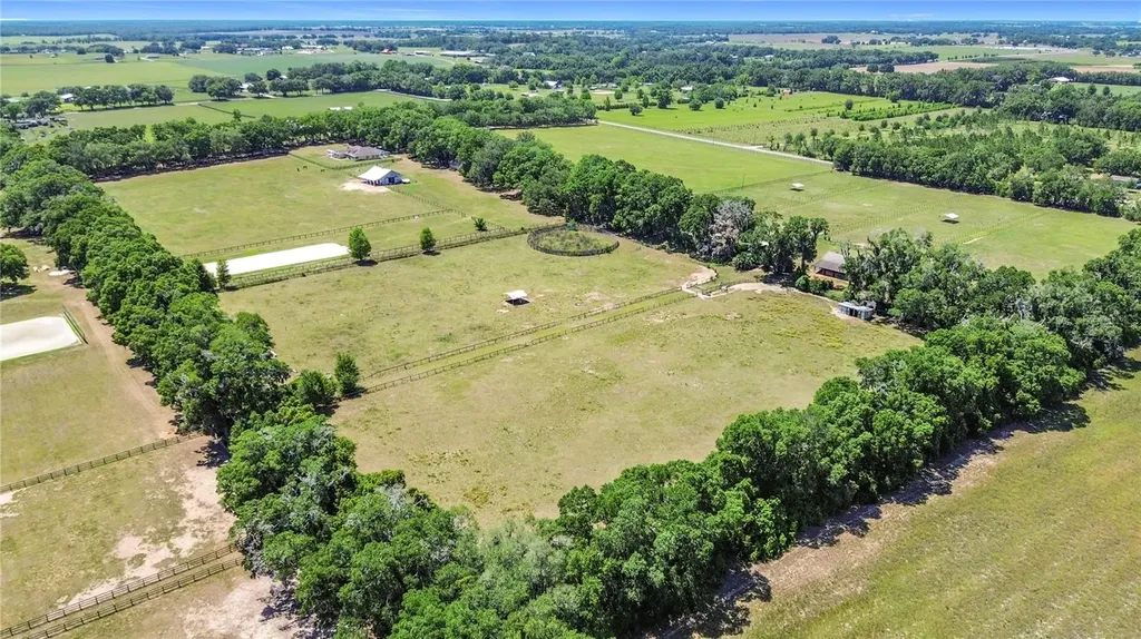 20540 SW 5th Place Dunnellon FL 34431