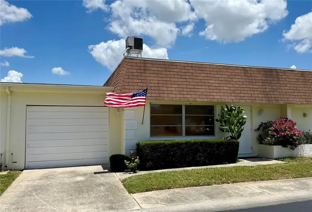 6775 Armand Place N Pinellas Park FL 33781