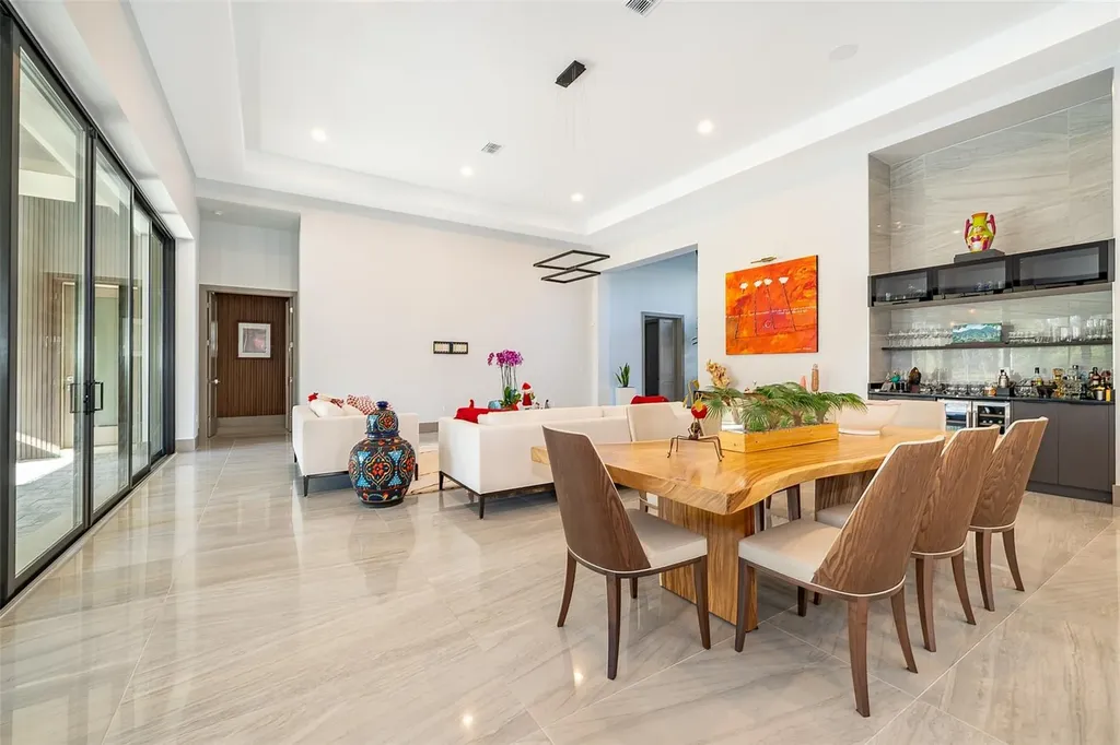 15144 Pendio Drive Bella Collina FL 34756