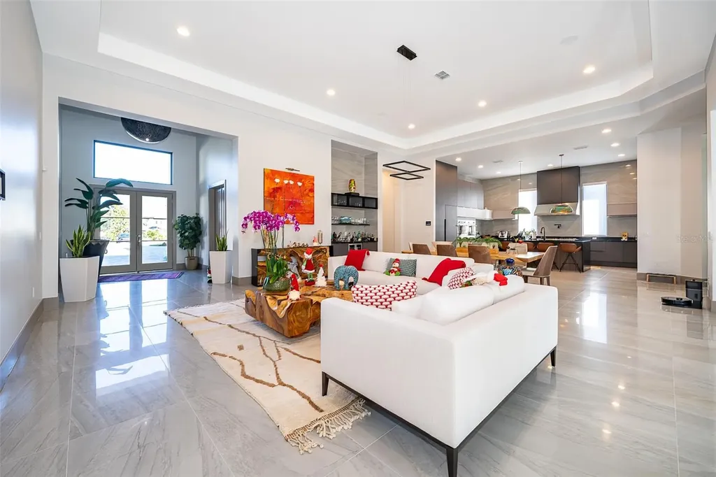 15144 Pendio Drive Bella Collina FL 34756