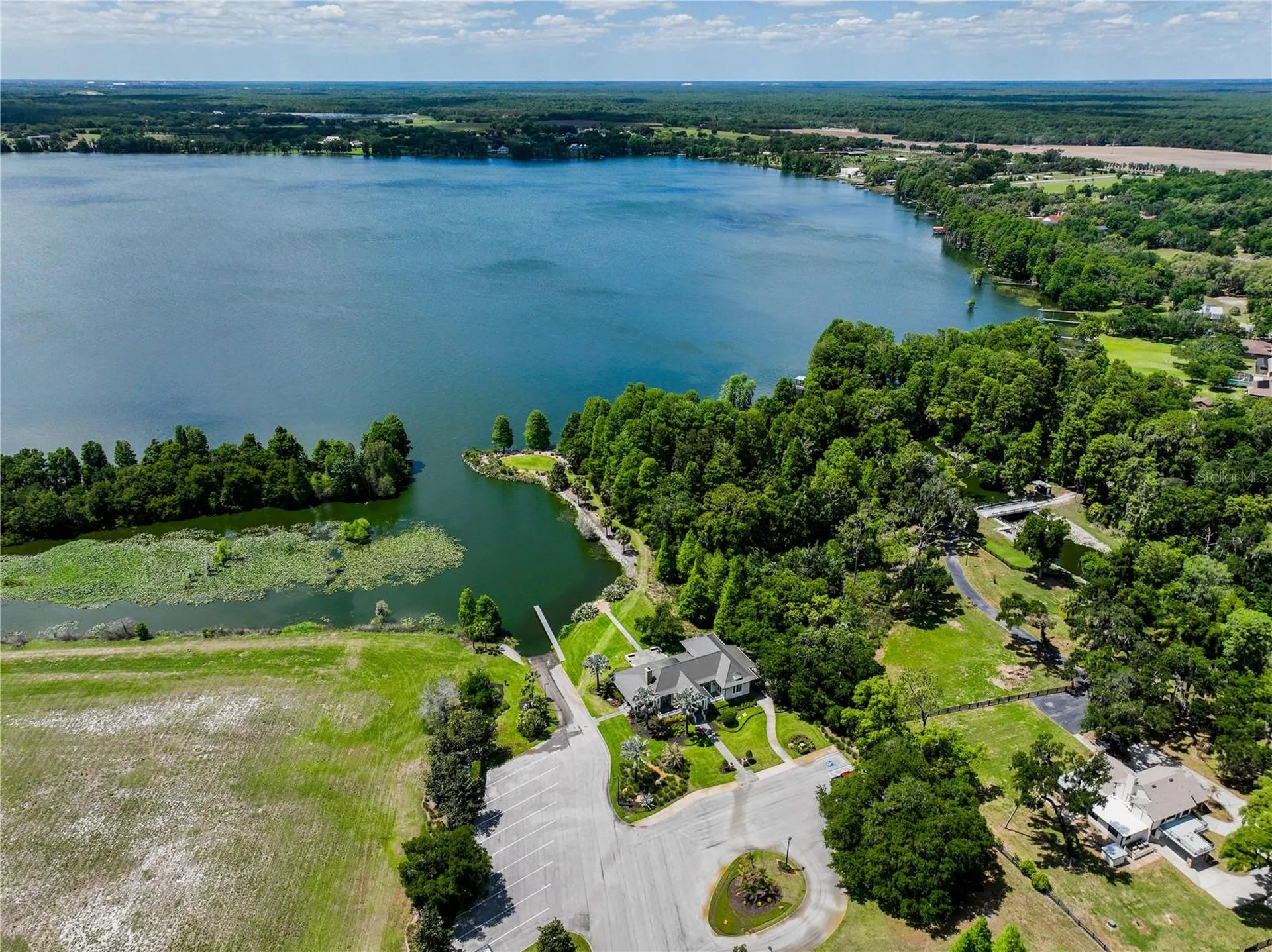10702 Osprey Landing Way Thonotosassa FL 33592