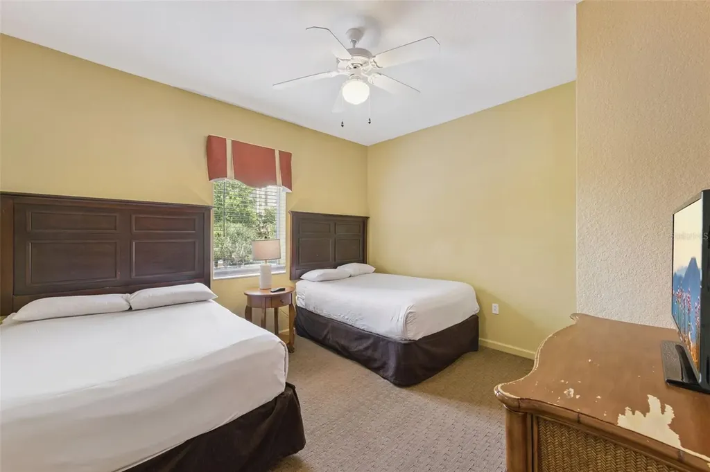 8112 Poinciana Boulevard Orlando FL 32821