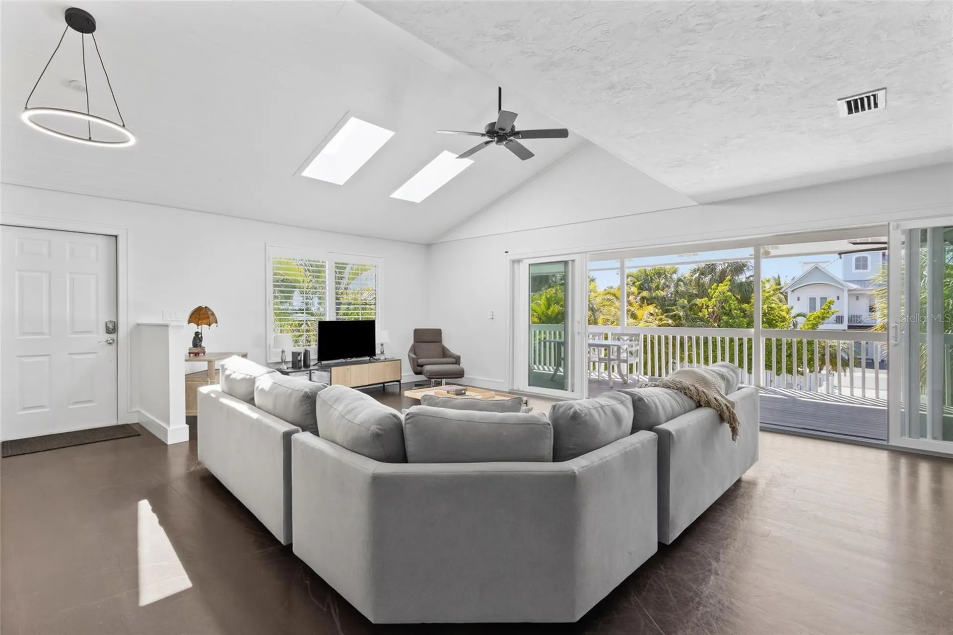 315 Spring Avenue Anna Maria FL 34216