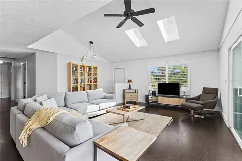 315 Spring Avenue Anna Maria FL 34216