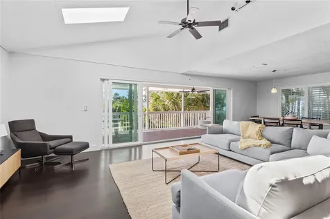 315 Spring Avenue Anna Maria FL 34216