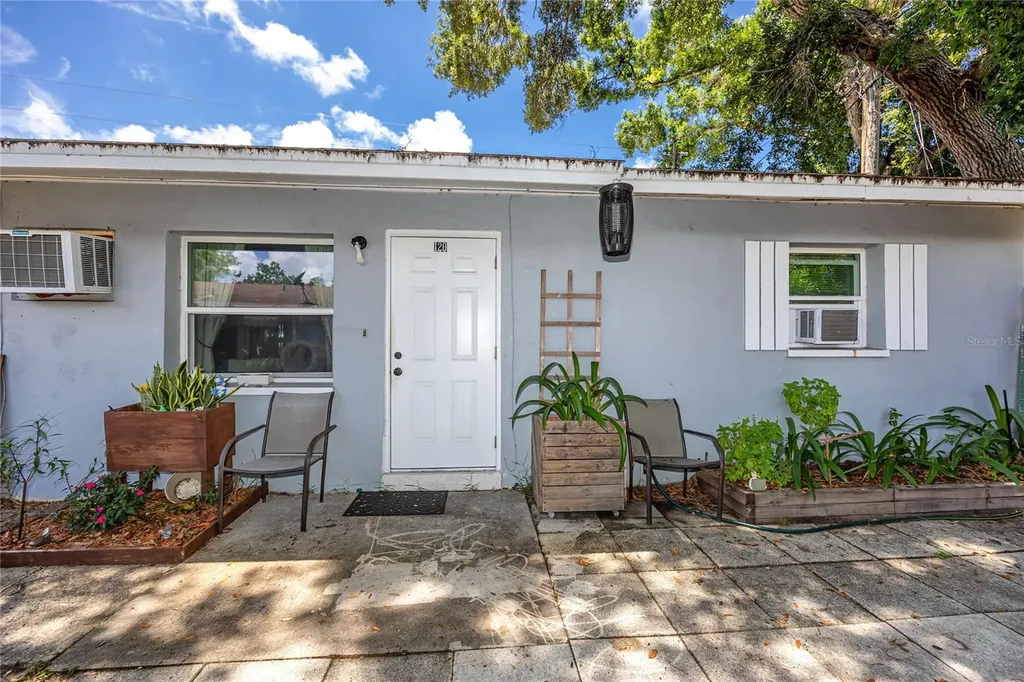122 Wertz Drive Largo FL 33771