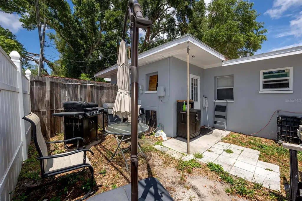 122 Wertz Drive Largo FL 33771