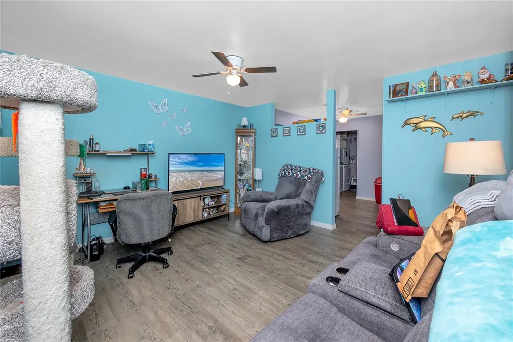 122 Wertz Drive Largo FL 33771