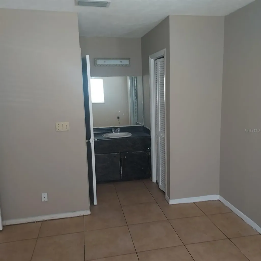 4617 Snook Drive Tampa FL 33617