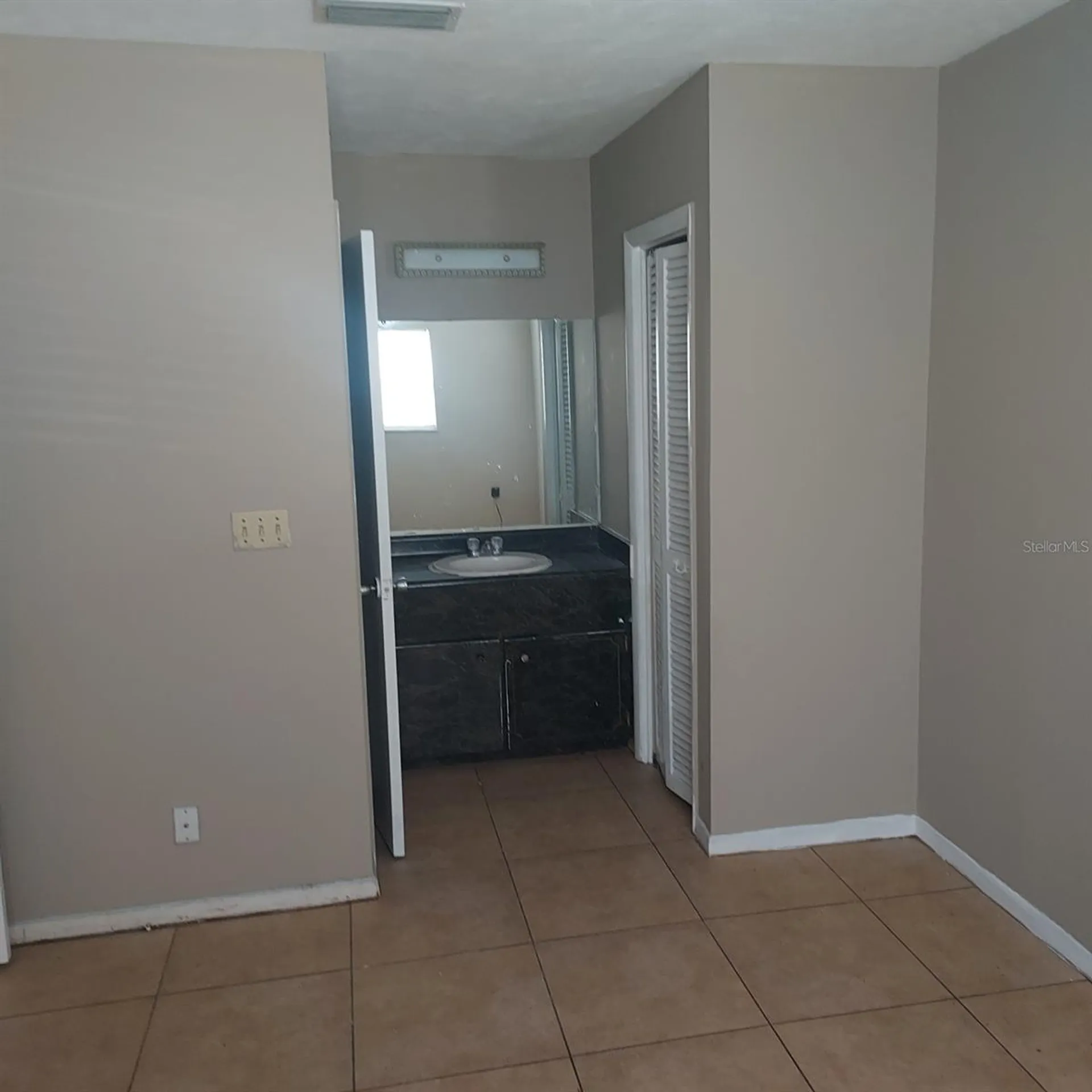 4617 Snook Drive Tampa FL 33617