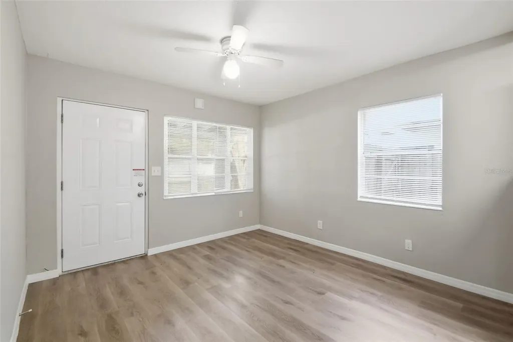 6014 S 6th Street Tampa FL 33611