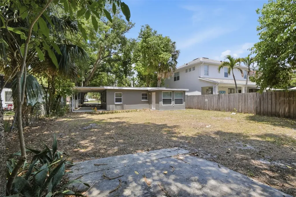 6014 S 6th Street Tampa FL 33611