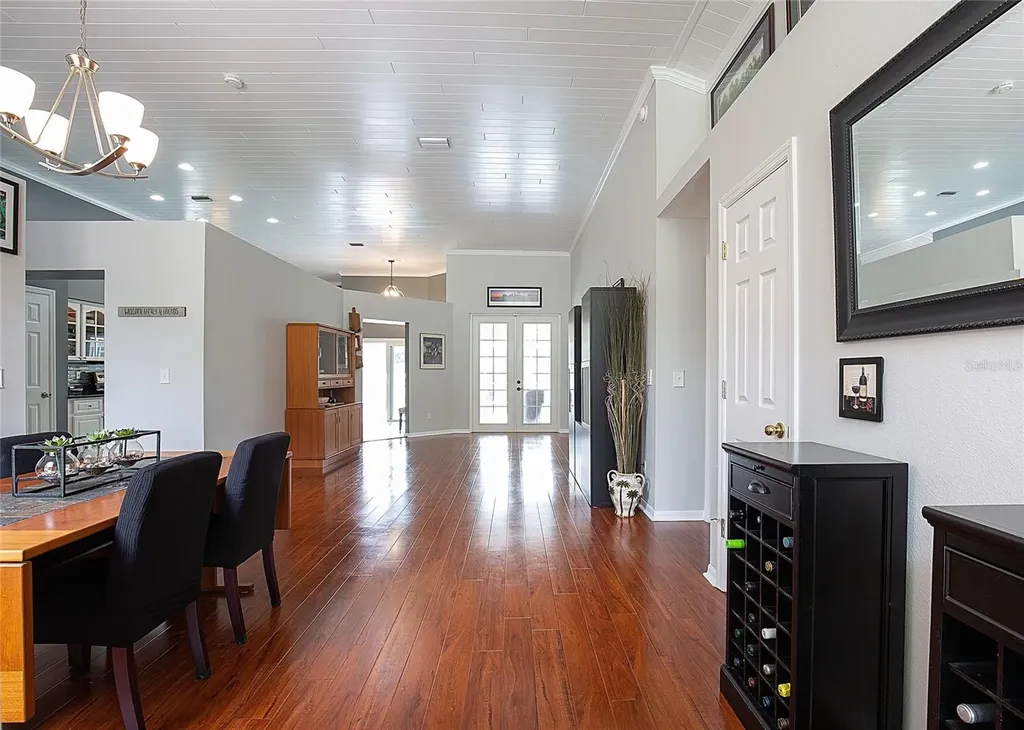 9042 Breland Drive Tampa FL 33626