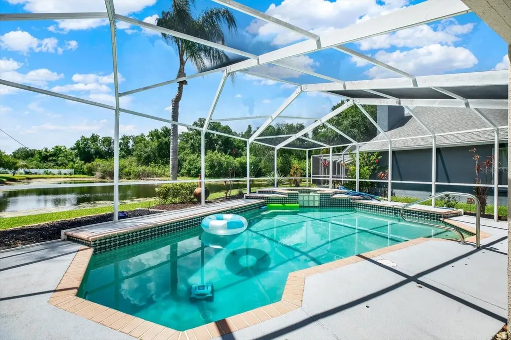 9042 Breland Drive Tampa FL 33626