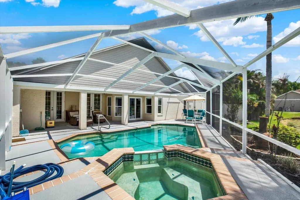 9042 Breland Drive Tampa FL 33626