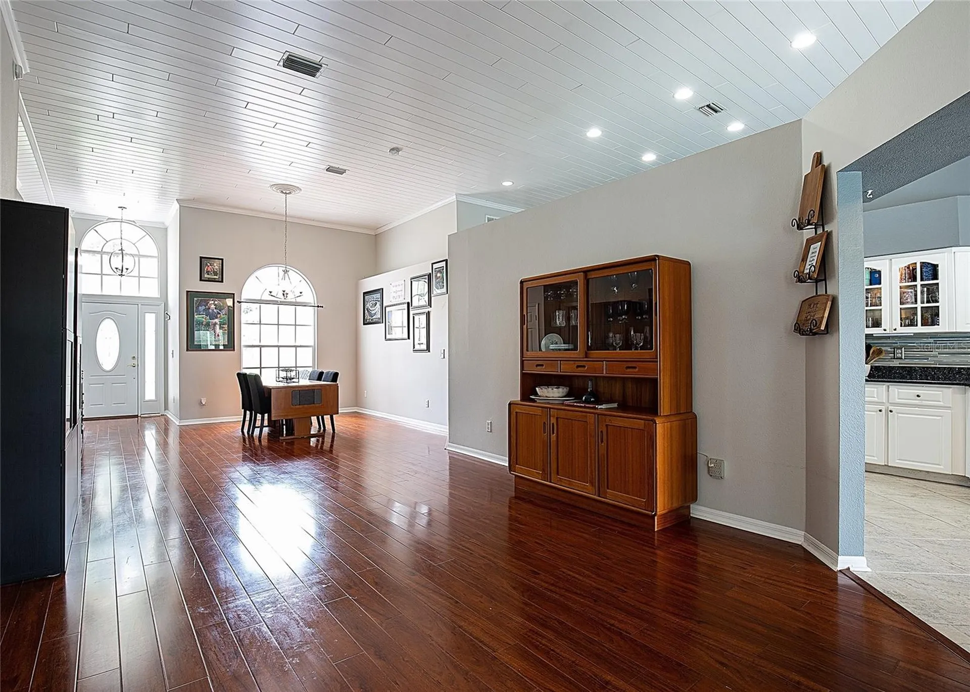 9042 Breland Drive Tampa FL 33626