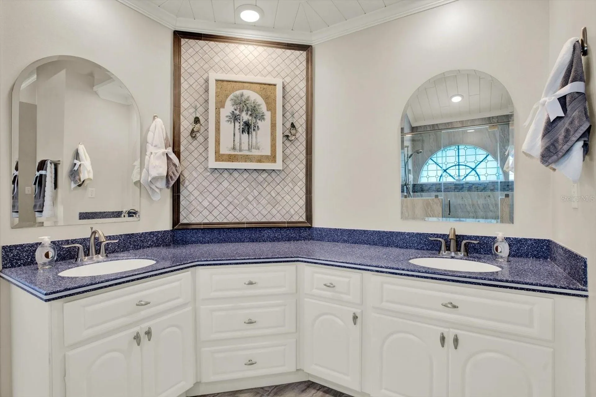 9042 Breland Drive Tampa FL 33626