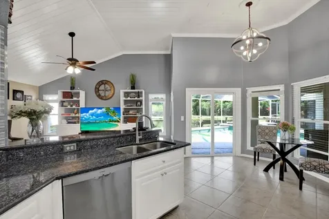 9042 Breland Drive Tampa FL 33626