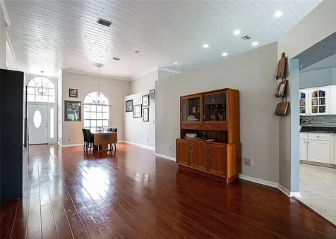 9042 Breland Drive Tampa FL 33626
