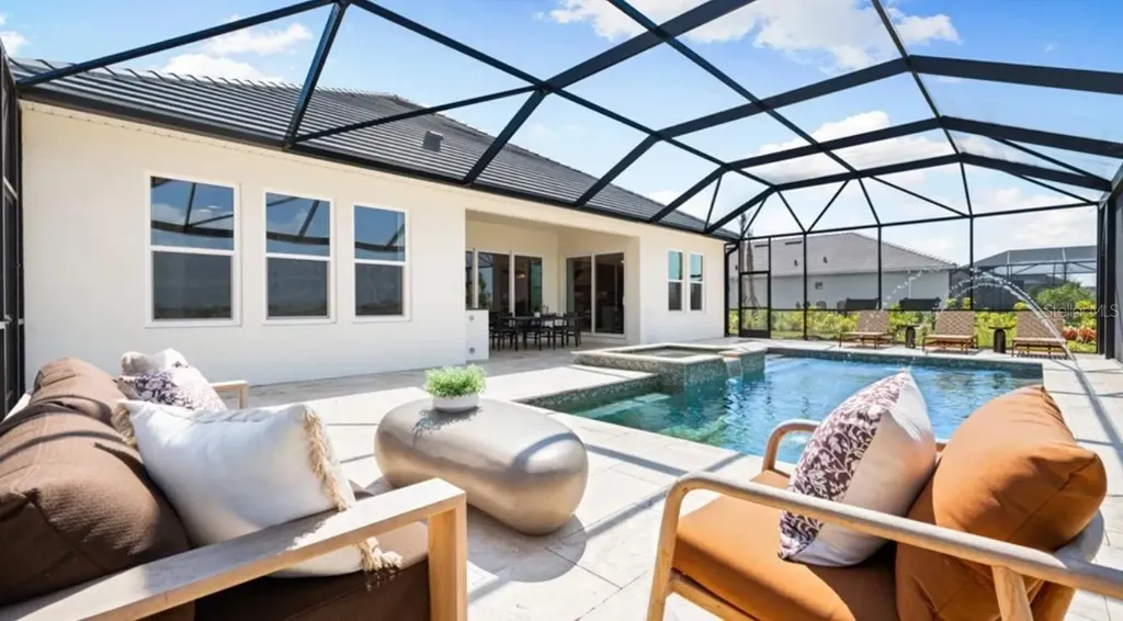 10598 Eclipse Street Sarasota FL 34241