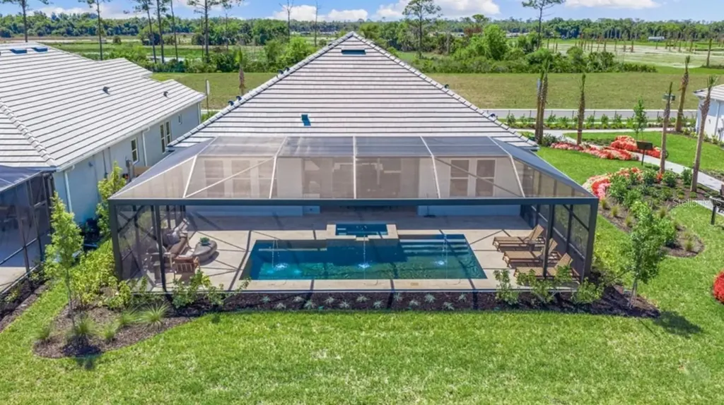 10598 Eclipse Street Sarasota FL 34241