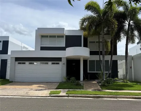 2623 Calle Palma De Sierra Ponce PR 00728