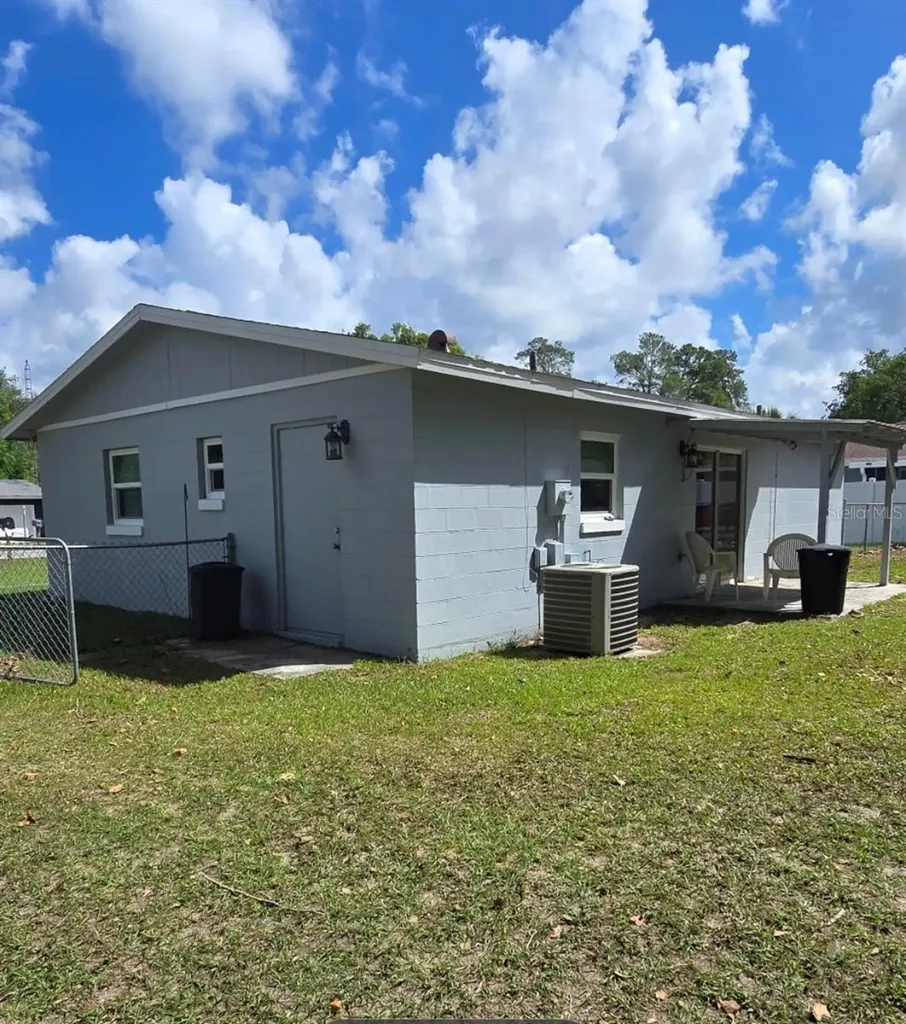 14213 SW 43rd Court Road Ocala FL 34473