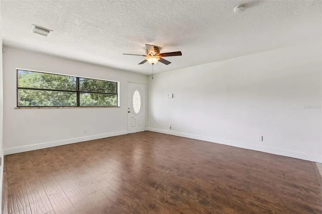163 Lake Harriet Drive Altamonte Springs FL 32714