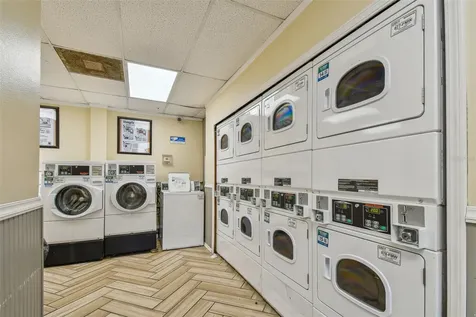 1799 N Highland Avenue Clearwater FL 33755