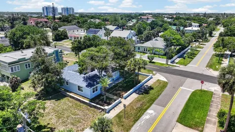731 N Oleander Avenue Daytona Beach FL 32118