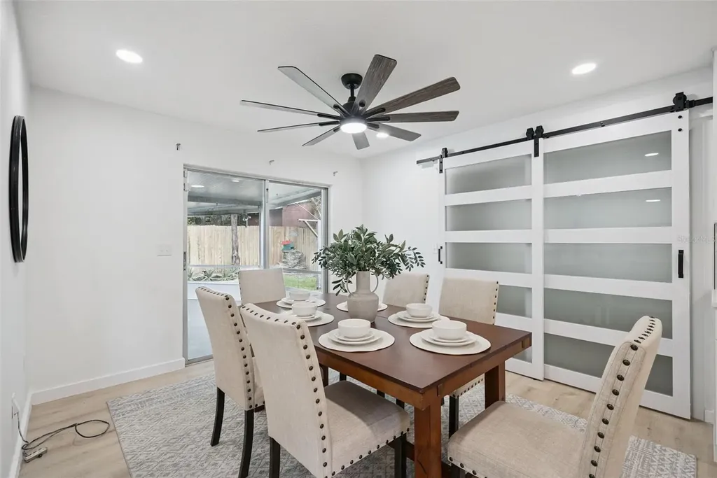 2713 Yucca Street Orlando FL 32807