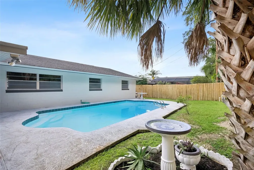 2713 Yucca Street Orlando FL 32807