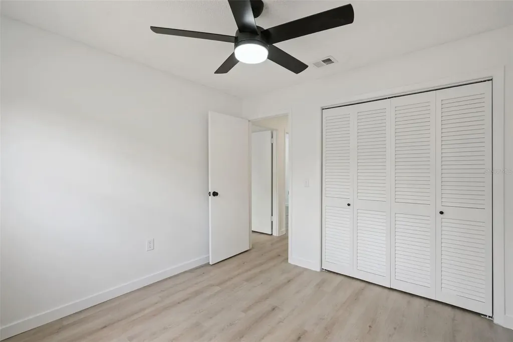 2713 Yucca Street Orlando FL 32807