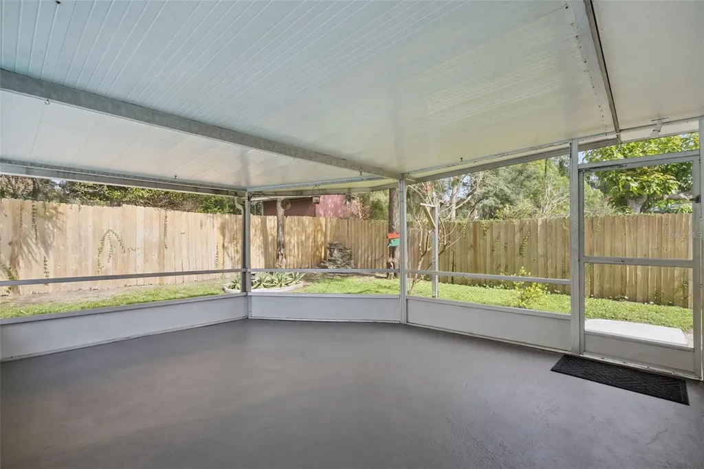 2713 Yucca Street Orlando FL 32807