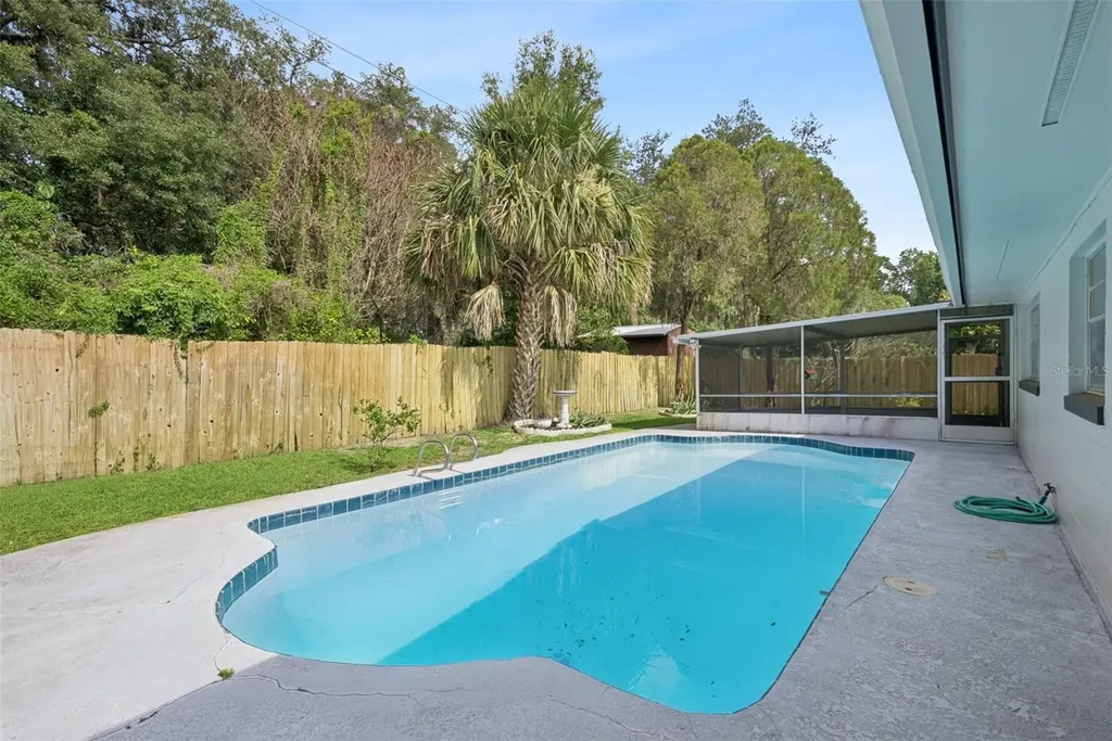 2713 Yucca Street Orlando FL 32807