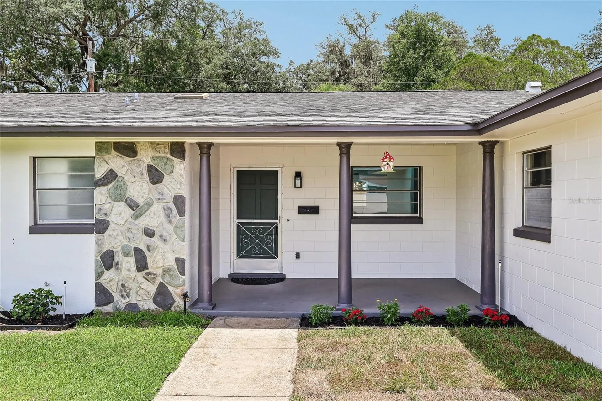 2713 Yucca Street Orlando FL 32807