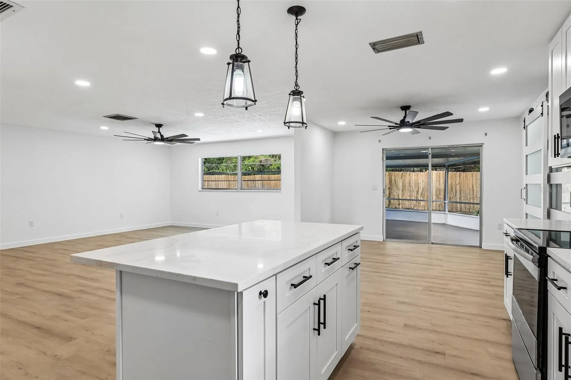 2713 Yucca Street Orlando FL 32807